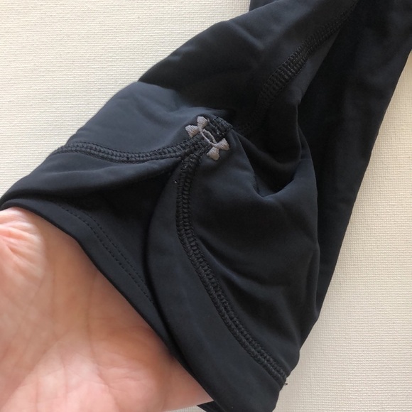 Under Armour compression running tights - Picture 4 of 6